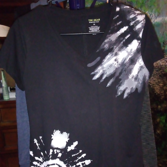 Tek gear v-neck - Picture 1 of 6